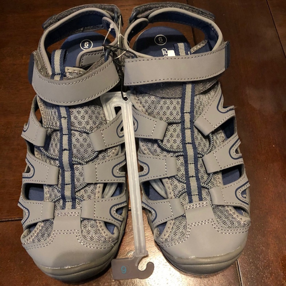 Water shoes